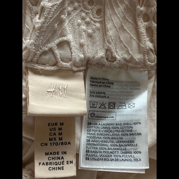 H&M SOLD OUT eyelet embroidered cream pants size M - Picture 4 of 4